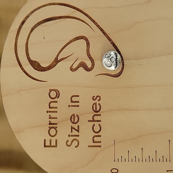 Jack Skellington Goth Stud Earrings - Picture 4 of 7